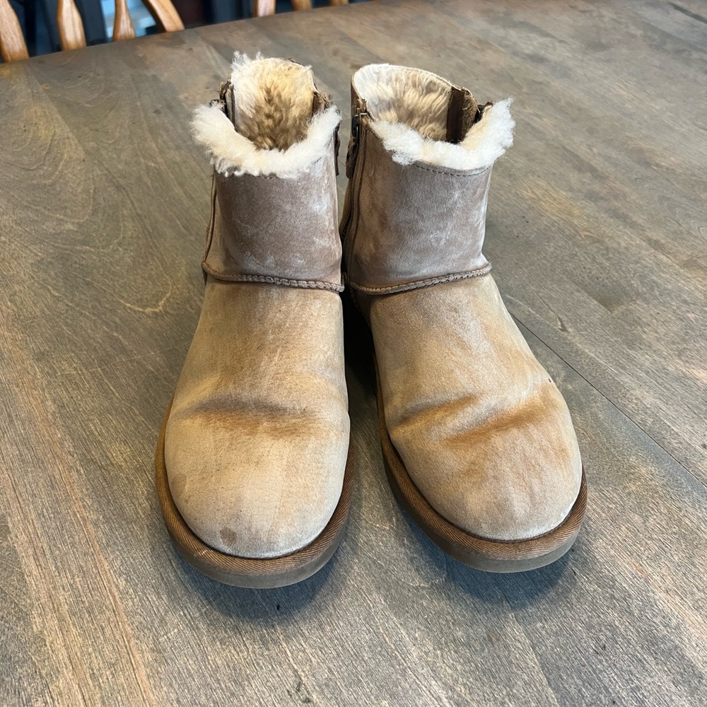 UGG Classic Tan Suede Boots